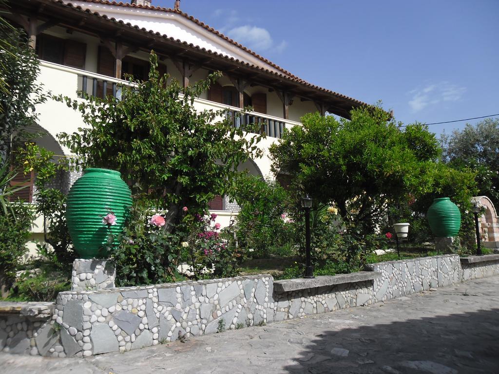 Villa Maria Chrani Exterior photo